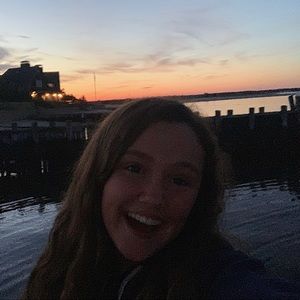 Meet your Posher, Molly